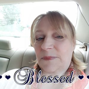 Meet your Posher, Jeanine